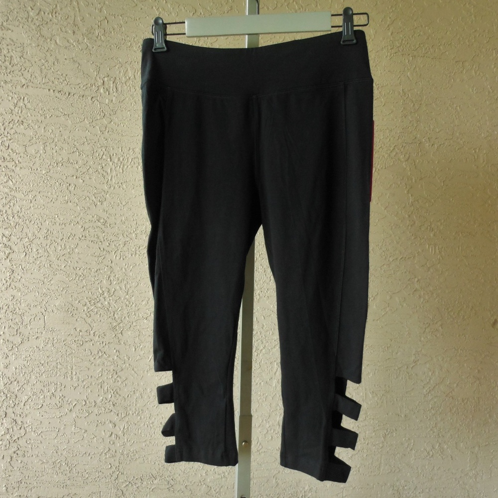 Yoga Activewear Capri Leggings
